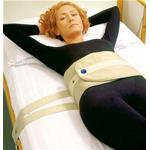 CINTURA CONTENIMENTO LETTO SEMPLICE REGOLABILE - Fissa non in maniera rigida il paziente al letto evitando che si alzi oltre le sponde. Circonferenza regolabile da 70 a 120 cm. Necessari 1 bottone ed una chiave magnetica. 