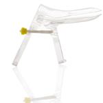 SPECULUM VAGINALE MONOUSO STERILE (Piccolo - 8,5 x 2 cm) CON REGOLAZIONE DELL' APERTURA - REALIZZATO IN MATERIALE PLASTICO - CONFEZIONE DA 1 PEZZO