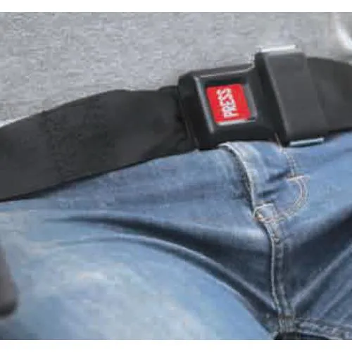 CINTURA DI SICUREZZA TIPO AUTO (80mm x 123cm) FISSAGGIO A CARROZZINA TRAMITE VITI (APERTA) - DI FACILE FISSAGGIO, IN NYLON RESISTENTE - INDICATA PER EVITARE LO SCIVOLAMENTO IN AVANTI DI PAZIENTI SU CARROZZINA O SEDIA COMODA
