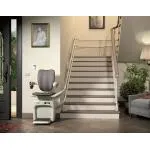 MONTASCALE A POLTRONCINA PER INTERNO "DOLCE VITA" - Tecnologia a doppio tubo - Partenza e arresto/soft - Variazioni incrementali di velocità - Seduta ampia - Pedana poggiapiedi e i braccioli - Ingombri ridotti - Semplice e sicuro da usare - Portata 150 kg