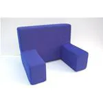 KOMODO - POLTRONA DA LETTO (MISURE 90 X 60 X H. 60 CIRCA) studiata per una corretta postura in pazienti anziani o costretti a letto per contenerli lateralmente. Rivestimento speciale Ignifugo classe 1 IM ed è traspirante, impermeabile e sanificabile.