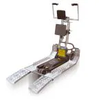 JOLLY RAMP - montascale mobile a cingoli con pedana (Lung. 91 Larg. 35/68 cm) ideato per il superamento delle barriere architettoniche consente il trasporto di carrozzine con maggiore altezza da terra, maggior ingombro. Idoneo solo su scale diritte.