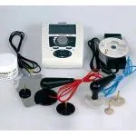 DiaCaRe 5000: Apparecchio portatile per Tecarterapia capacitiva e resistiva, potenza 180W, display touch a colori 4,3", 6 frequenze selezionabili, compatto e leggero, ideale per uso professionale itinerante e trattamento di dolore e contratture.